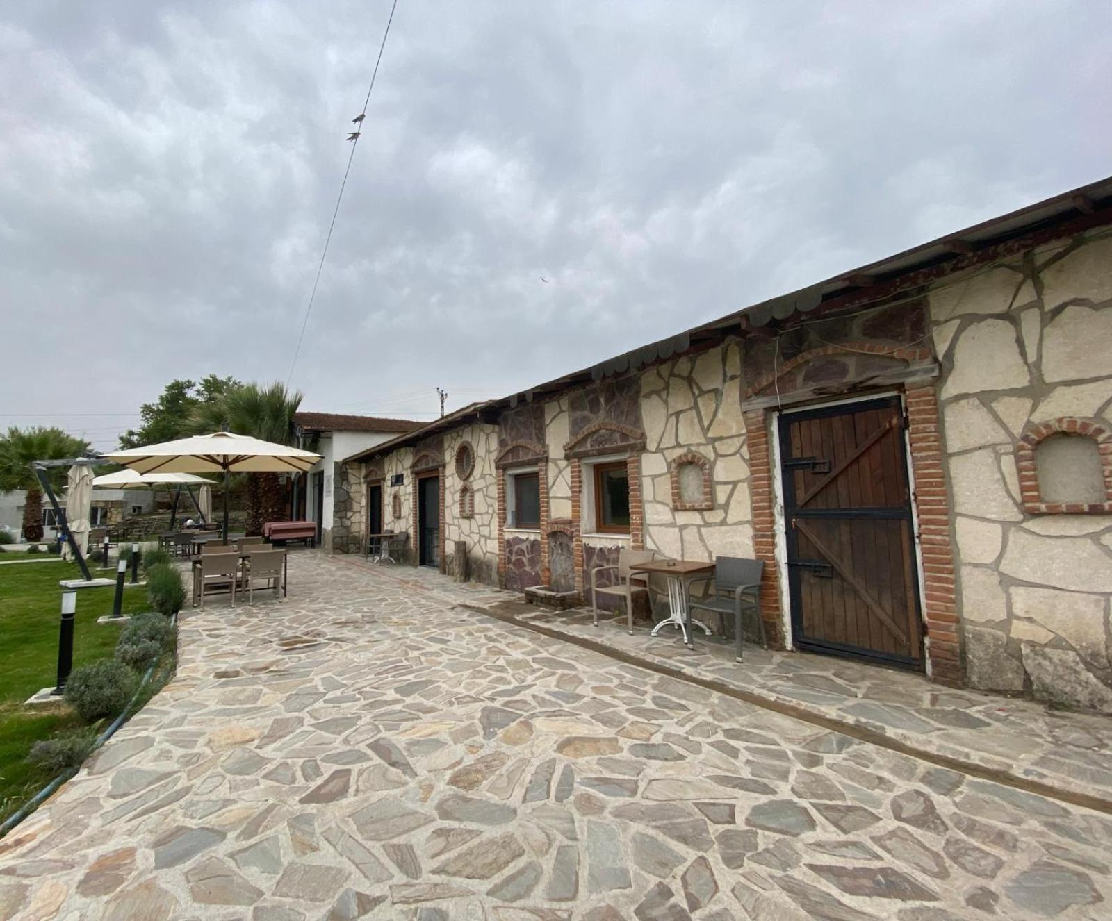 Erdem Ciftligi/ Ephesus Arena Apartment Селчук Екстериор снимка