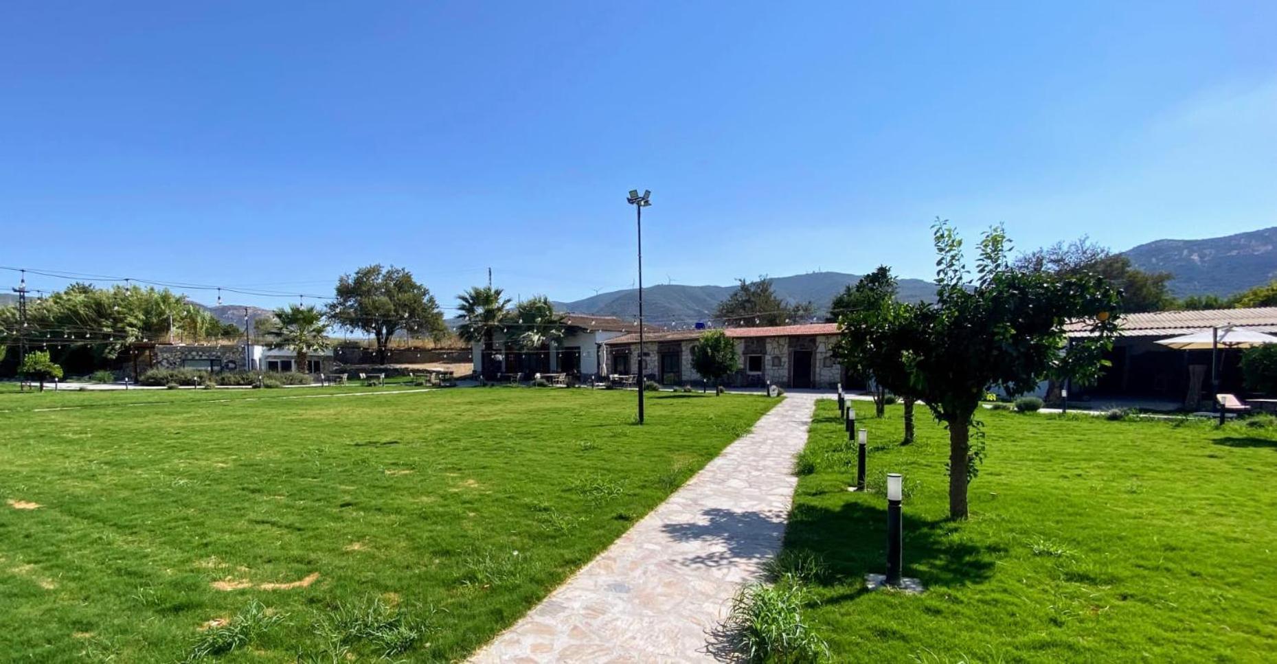 Erdem Ciftligi/ Ephesus Arena Apartment Селчук Екстериор снимка