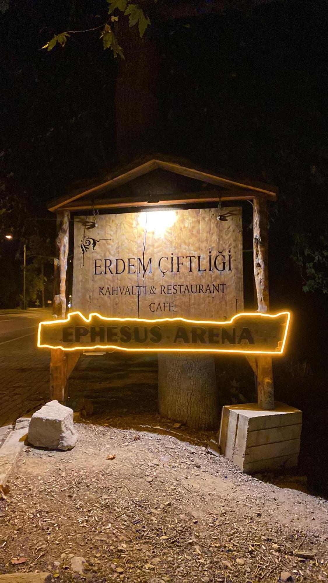Erdem Ciftligi/ Ephesus Arena Apartment Селчук Екстериор снимка